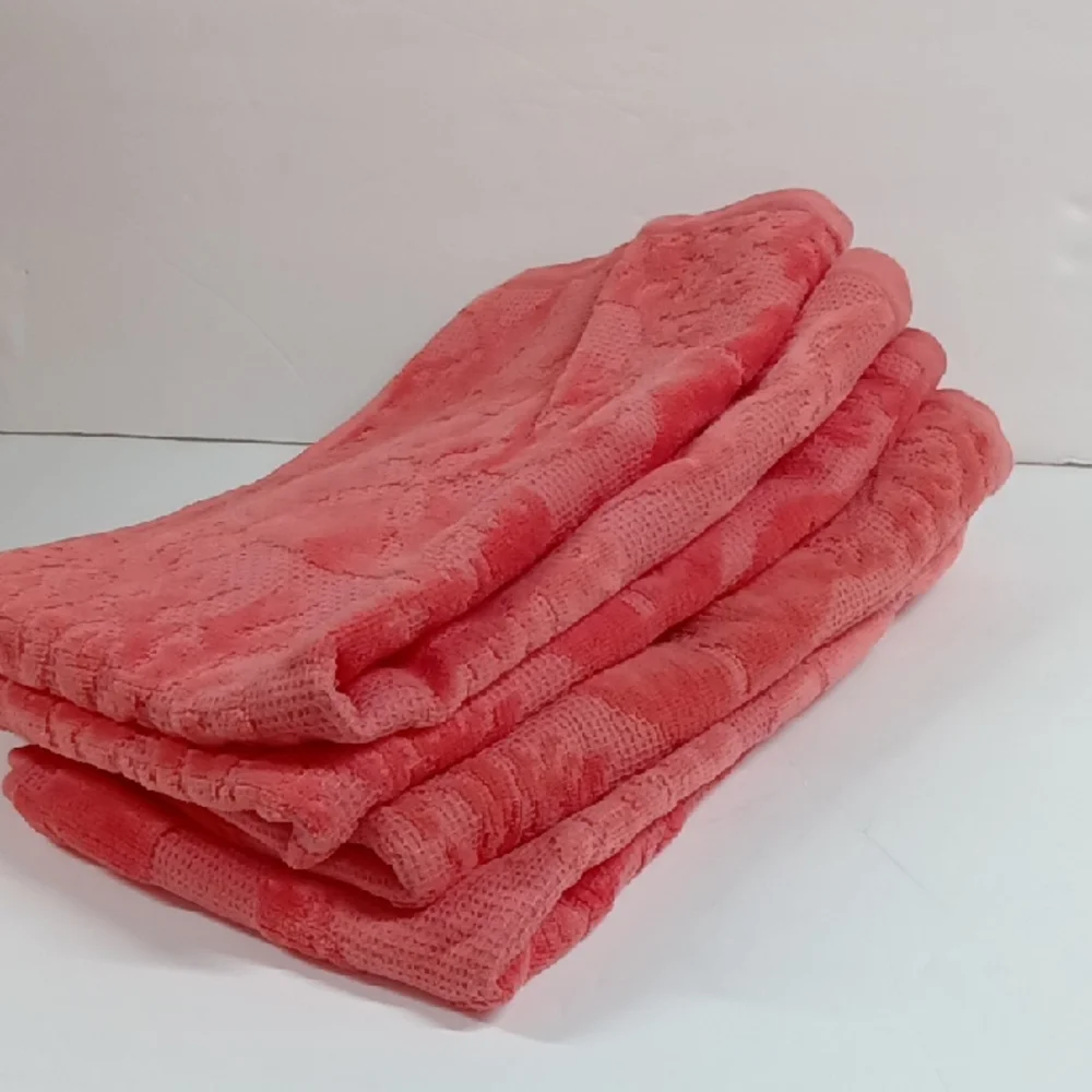 NEW Kassafina Hand Towels Set Of 4 Coastal Coral